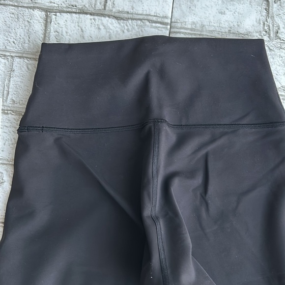 Lululemon leggings - Picture 6 of 9